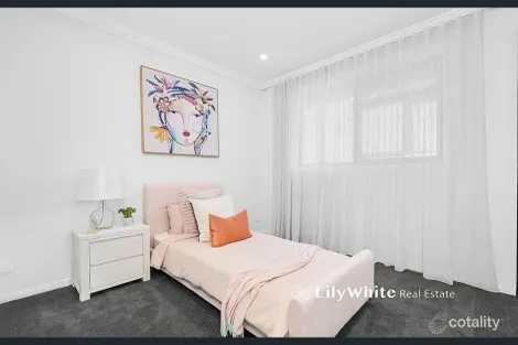 Property photo of 29 Frampton Drive Gilead NSW 2560