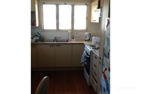 Property photo of 11 Lithgow Street Wynnum QLD 4178