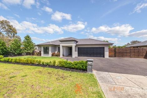Property photo of 12 Braford Drive Doreen VIC 3754