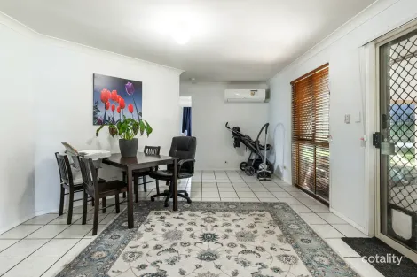 Property photo of 17 Kalmia Close Mango Hill QLD 4509