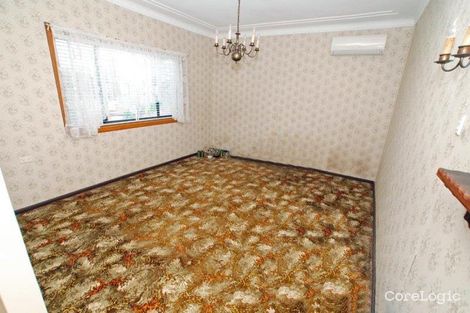 Property photo of 11 Claremont Avenue Lake Heights NSW 2502