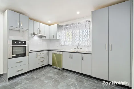 Property photo of 113 Hoyle Drive Dean Park NSW 2761