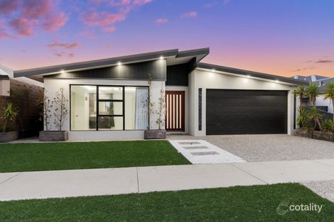 Property photo of 12 Oldenburg Way Forrestdale WA 6112
