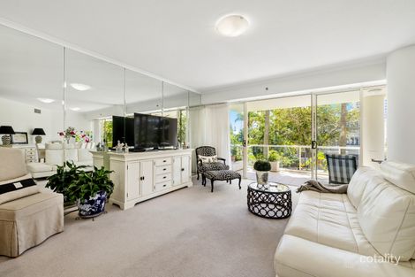 Property photo of 1011/1-17 Lennie Avenue Main Beach QLD 4217