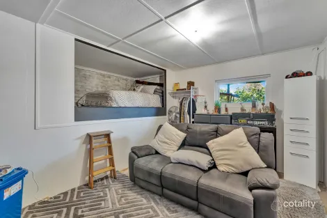 Property photo of 9 Warruga Place Devonport TAS 7310