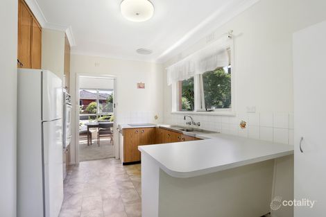 Property photo of 33 Margate Crescent Glen Waverley VIC 3150