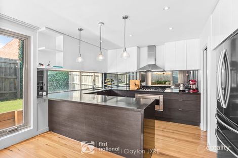 Property photo of 2/18 Arunta Crescent Clarinda VIC 3169