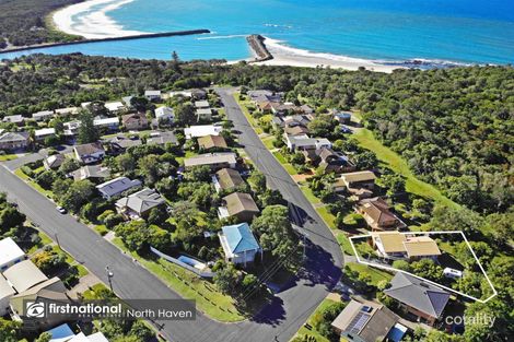 14 Bergalia Cres, Camden Head, NSW 2443