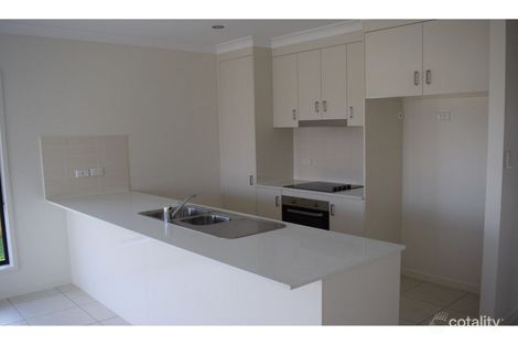 Property photo of 9 Graduate Parade Norman Gardens QLD 4701