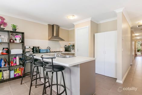 Property photo of 40 Valencia Circuit Cranbourne VIC 3977