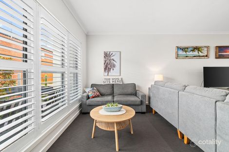 Property photo of 5/134-136 Desailly Street Sale VIC 3850