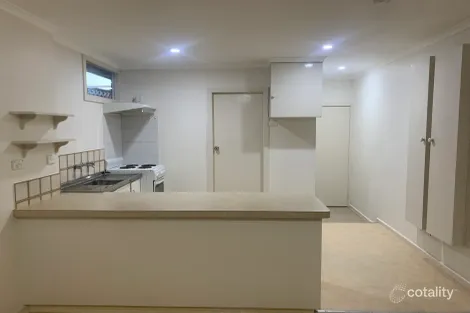 Property photo of 2 Box Road Wakeley NSW 2176