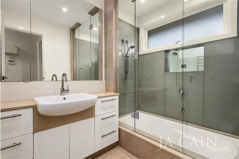 Property photo of 4/794 Riversdale Road Camberwell VIC 3124