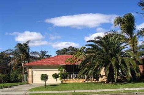 8 Bowtell Ave, St Johns Park, NSW 2176