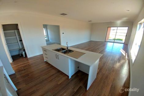Property photo of 4 Mayview Court Brookfield VIC 3338