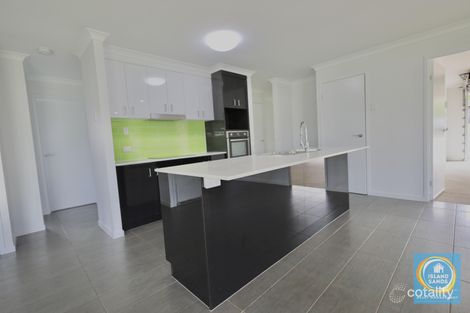 Property photo of 32 Tulipwood Circuit Boyne Island QLD 4680