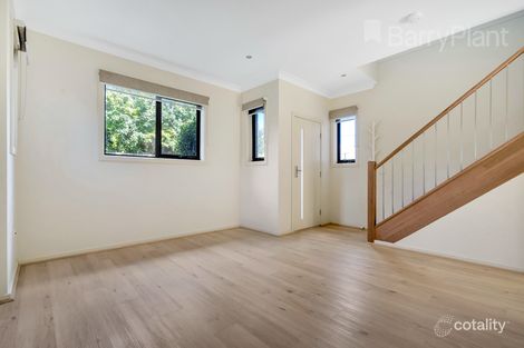 Property photo of 2/18 Darebin Boulevard Reservoir VIC 3073