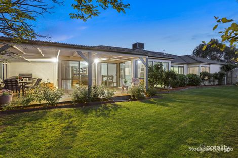 Property photo of 2 Fernleigh Court Langwarrin VIC 3910