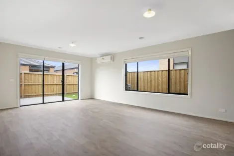 Property photo of 15 Cygnet Avenue Werribee VIC 3030
