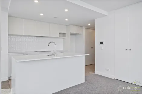 Property photo of 602/2 Furzer Street Phillip ACT 2606