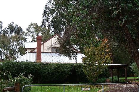 1 Thornbury Cl, Mundaring, WA 6073