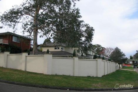 Property photo of 18 Glengariff Avenue Killarney Heights NSW 2087