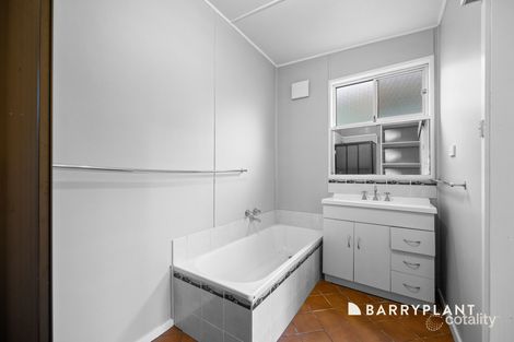 Property photo of 111 Gregory Street Soldiers Hill VIC 3350
