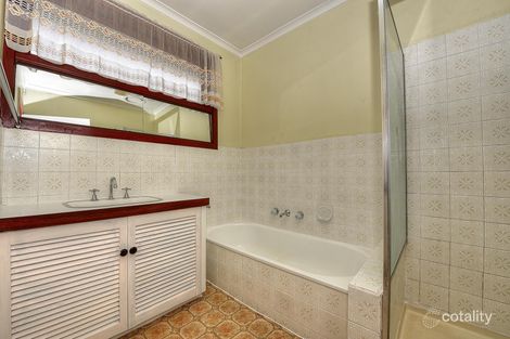 Property photo of 20 Parsons Avenue Glen Waverley VIC 3150