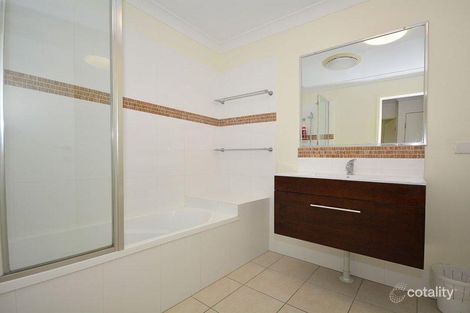Property photo of 1/654 Esplanade Urangan QLD 4655