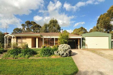 11 William Dyer Dr, Williamstown, SA 5351