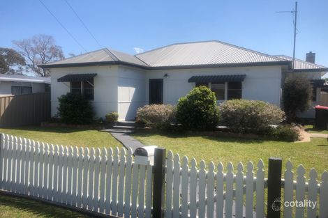 64 Barton St, Oak Flats, NSW 2529