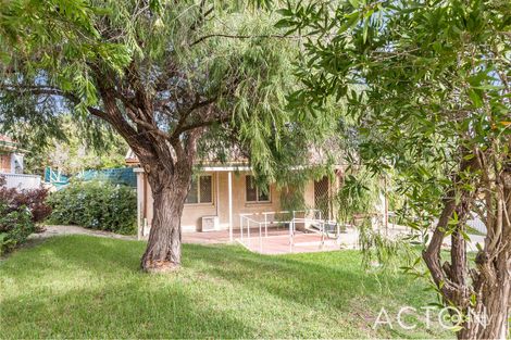 Property photo of 9 Burridge Way Hamilton Hill WA 6163