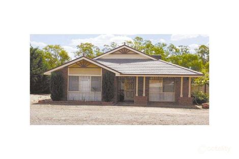 Property photo of 104 Strickland Street Ascot VIC 3551