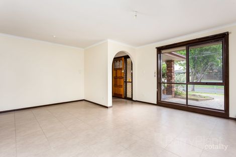 Property photo of 103 Duncans Road Werribee VIC 3030