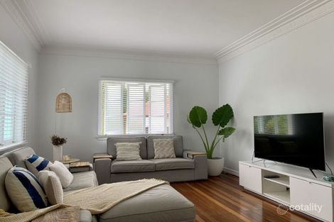 52 Warburton St, Bardon, QLD 4065