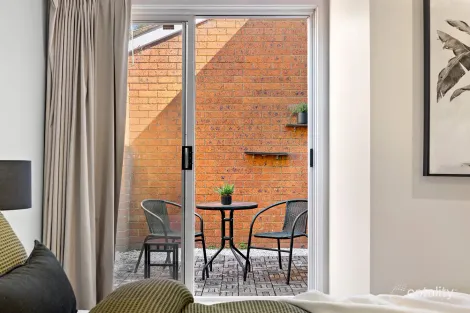 Property photo of 22 Charlton Crescent Gordon ACT 2906