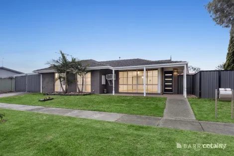 Property photo of 2 Donna Street Carrum Downs VIC 3201
