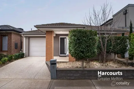 Property photo of 5 Bigarade Way Tarneit VIC 3029