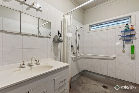 Property photo of 11 Cambridge Street Lang Lang VIC 3984