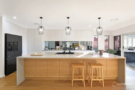 Property photo of 13 Bribie Avenue Shell Cove NSW 2529