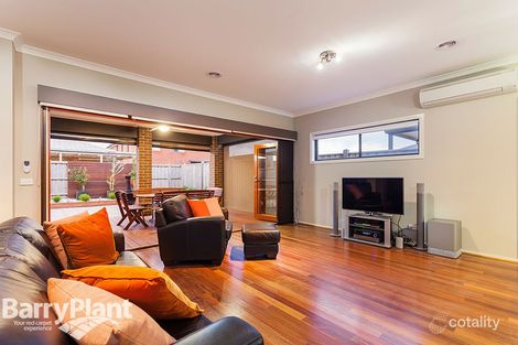 Property photo of 15 Waves Drive Point Cook VIC 3030