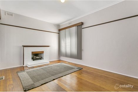 Property photo of 3 Halifax Court Ashburton VIC 3147