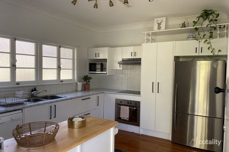 Property photo of 52 Warburton Street Bardon QLD 4065