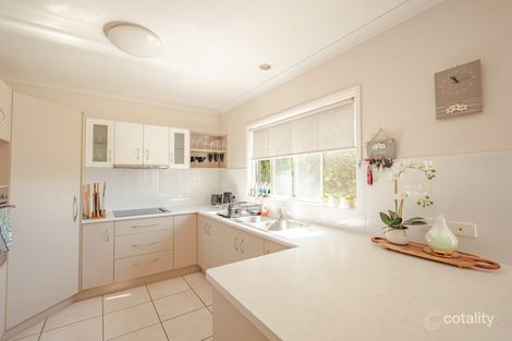 17 Jackson Rd, Russell Island, QLD 4184