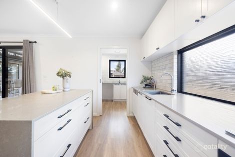 Property photo of 7 Timbertop Drive Vermont VIC 3133