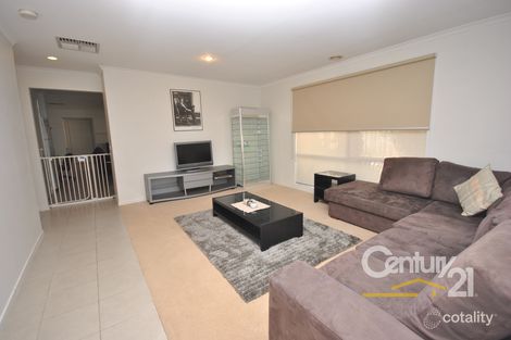Property photo of 3 Kirrilee Court Berwick VIC 3806