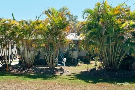 9 Soudan St, North Booval, QLD 4304