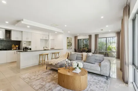 Property photo of 45 Callaghan Way Noranda WA 6062