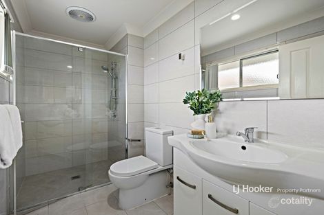 Property photo of 36/8 Luke Close Sunnybank Hills QLD 4109
