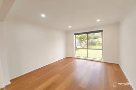 Property photo of 6 Parkhaven Way Knoxfield VIC 3180